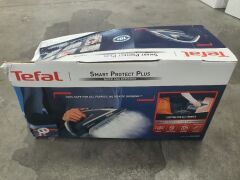 Tefal Smart Protect Plus Steam Iron FV6872 - 2