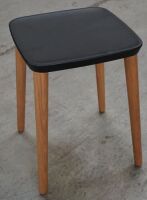 Grain Stool - 450mm - Oak / Black