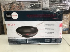 Tefal Jamie Oliver Cook's Classics Induction Non-stick Hard Anodised Wok 30cm H9128844 - 4