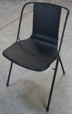 Strand Chair - Black / Black