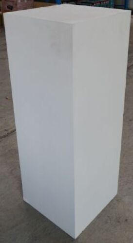 Custom Plinth - 400 x 400 x 1100mm