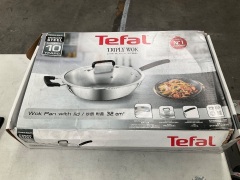 Tefal 32cm Triply Wok with Lid C8468712 - 2