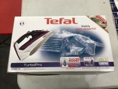 Tefal Turbo Pro Steam Iron FV5605 - 4