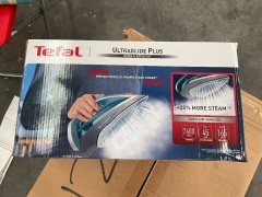 Tefal UltraGlide Plus Steam Iron FV5844 - 2