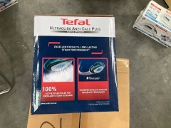 Tefal UltraGlide Anti-Calc Plus Steam Iron FV5873 - 4