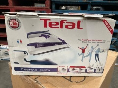 Tefal Freemove 2400 W Air Cordless Steam Iron FV9965 - 5