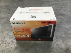 Samsung Smart Sensor Microwave Oven ME6104STI - 2