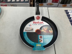 Tefal Cook Right Black Frypan 32cm B3520822 - 2