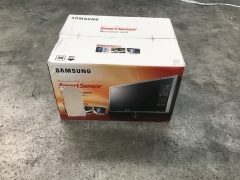 Samsung Smart Sensor Microwave Oven ME6144ST - 2