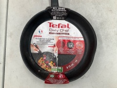 Tefal Daily Chef Black Induction Non Stick Frypan 28cm G2670632 - 4