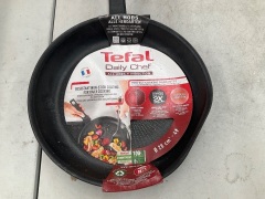 Tefal Daily Chef Black Induction Non Stick Frypan 28cm G2670632 (Damage) - 3