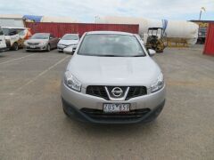 2013 Silver Nissan Dualis ST automatic SUV with 186,342 Kilometres - 3