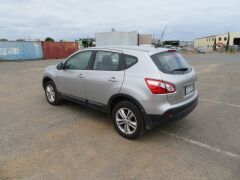 2013 Silver Nissan Dualis ST automatic SUV with 186,342 Kilometres - 6
