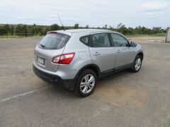 2013 Silver Nissan Dualis ST automatic SUV with 186,342 Kilometres - 8