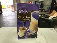 Cadbury Hot Chocolate Drink Maker CBA40046  - 2