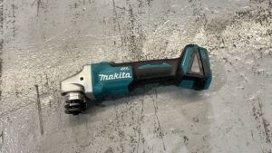 Makita Power Tool Bundle - 6