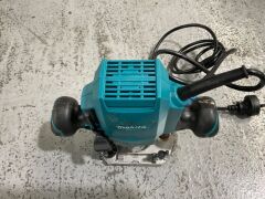 Makita Plunge Router & Battery Charger - 4