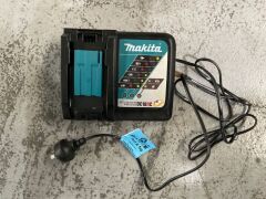 Makita Plunge Router & Battery Charger - 7