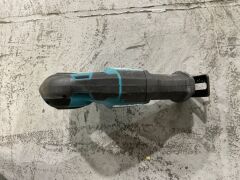 Makita Recipro Saw DJR188 & LED Torch DML815 - 3