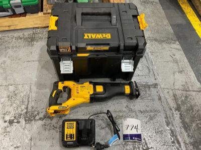 Dewalt 54v XR Flexvolt Brushless 28mm Reciprocating Saw