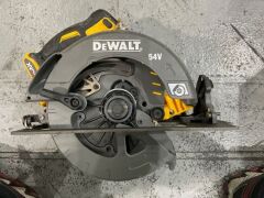 Dewalt 54v XR Flexvolt Brushless 184mm Circular Saw and Accessories - 3