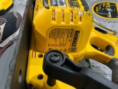 Dewalt 54v XR Flexvolt Brushless 184mm Circular Saw and Accessories - 7