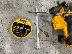 Dewalt 54v XR Flexvolt Brushless 184mm Circular Saw and Accessories - 8