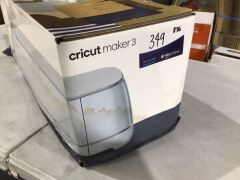 Cricut Maker 3 Machine 2008336 - 3
