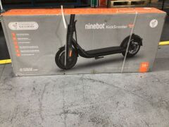 Ninebot Kickscooter F25 Electric Scooter 5287987 - 2