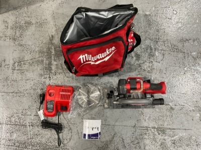 Milwaukee Circular Saw Bundle