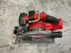 Milwaukee Circular Saw Bundle - 3