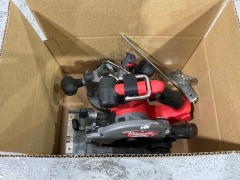 Milwaukee Circular Saw Bundle - 12