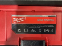 Milwaukee 18V Fuel Packout Brushless 9.4L Wet/Dry Vacuum M18FPOVCL - 5
