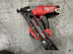 Milwaukee 18V Fuel 15GA DA Angled Finishing Nailer Skin M18CN15GA