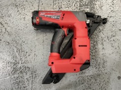 Milwaukee 18V Fuel 15GA DA Angled Finishing Nailer Skin M18CN15GA - 3