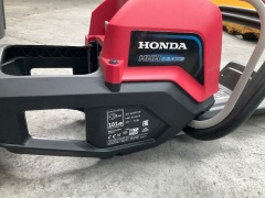 Honda HHT 36AXB Cordless Trimmer (No Box and Battery) - 4