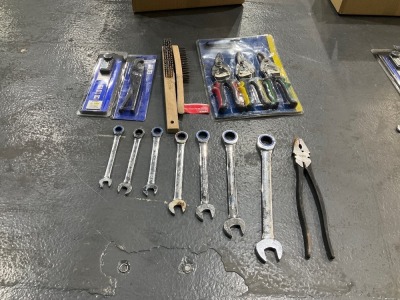 Mixed Tools Bundle and Accessories