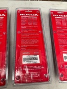 5 x Honda Lawnmower Blade Kit ( see photos for size) - 4