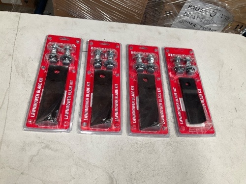 4 x Honda Lawnmower Blade Kit ( see photos for size)