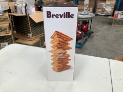 Breville the Power Toastie 4 Slice Toastie Maker - 3