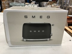 Smeg 50's Retro Style 2 Slice Toaster - Black Matte TSF01BLMAU - 2