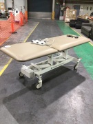 Australian Medical Couches AM2570 Examination Couch - 2