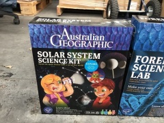 Australian Geographic Solar System Science Kit and Climate Change Pack - 3