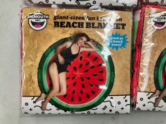 4 x Big Mouth Giant Sized Fun in the Watermelon Beach Blanket - 3