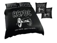 AC/DC Quilt Cover Set - Queen - Plus 2 Cushions