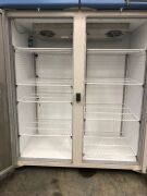 Thermo Fisher ULT5030W Laboratory Freezer - 2