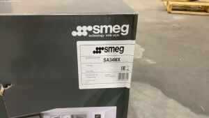 Smeg 34L 1000W Microwave SA34MX - 3