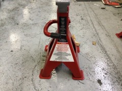 4 x 2000kg Ratchet Style Axle Stands - 2