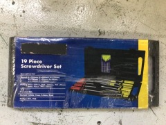4x 19 Piece Screwdriver Set - 2
