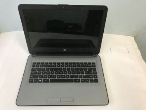 Hewlett Packard Notebook Computer, Model: 14-an025AU, Serial No: 5CG70726R3, 14" display
